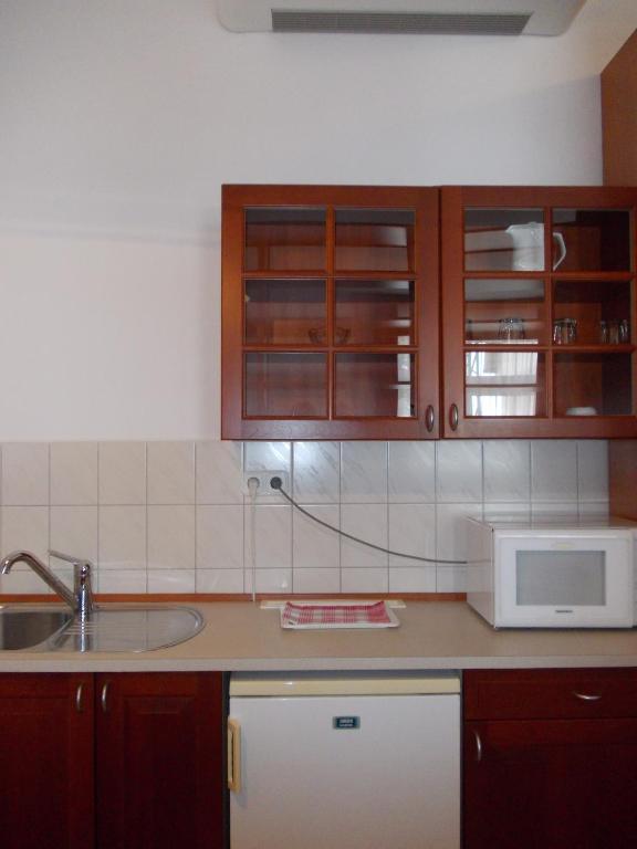 Hotel Ovit Keszthely Zimmer foto
